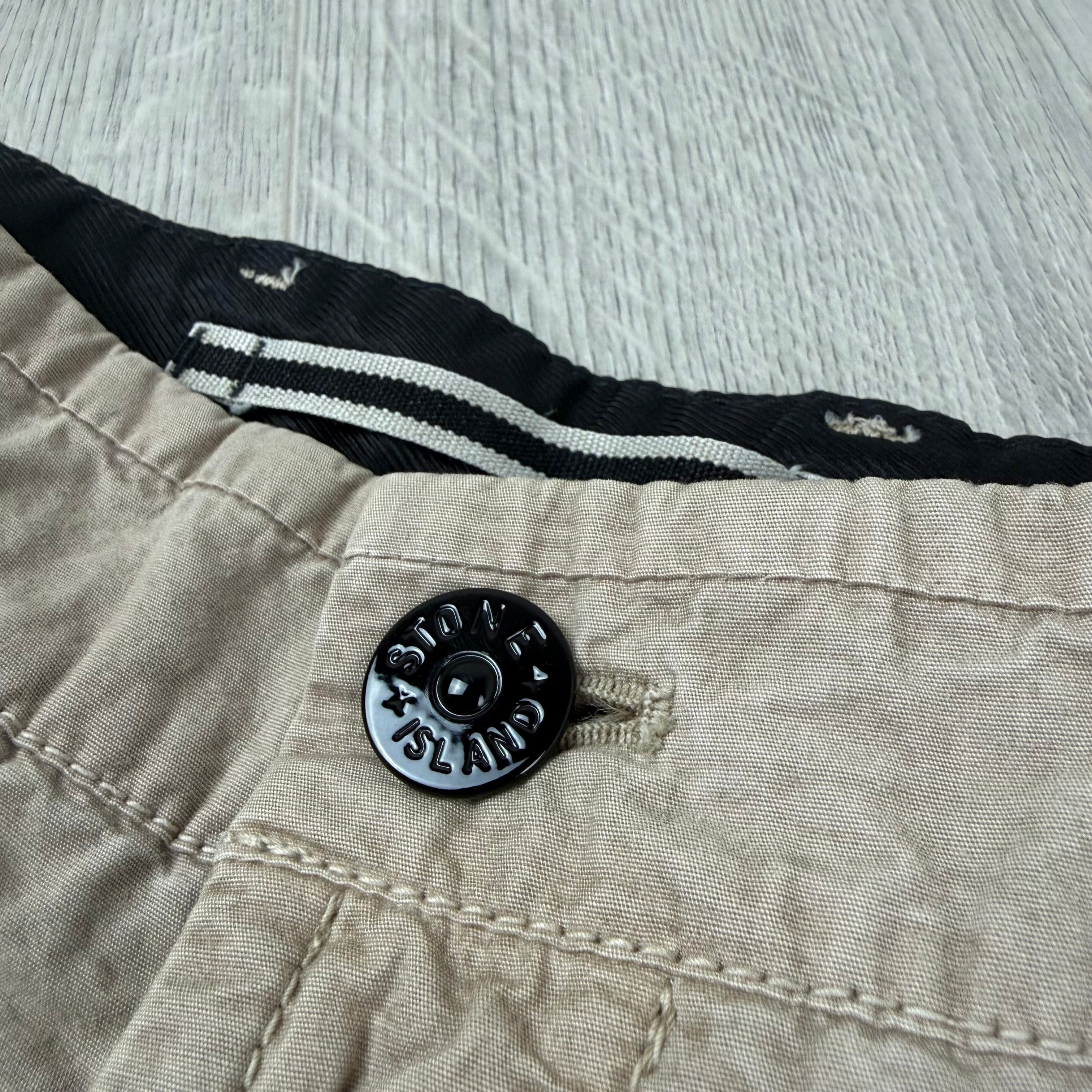 Stone Island Cargo Shorts - Desert